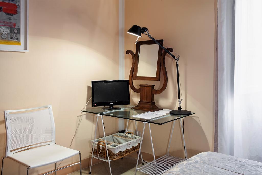 Cavour33 Bed and Breakfast Massa  Buitenkant foto