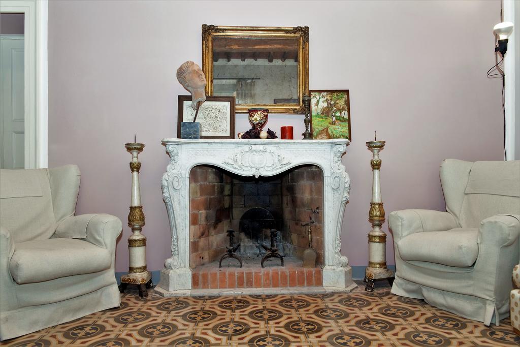 Cavour33 Bed and Breakfast Massa  Buitenkant foto