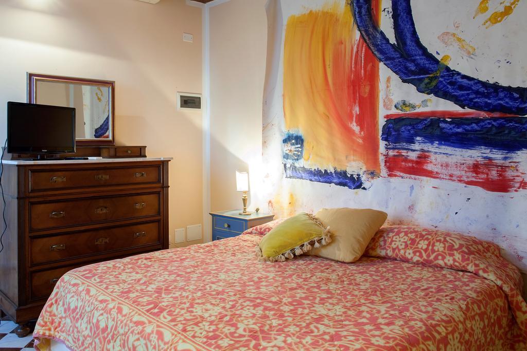 Cavour33 Bed and Breakfast Massa  Buitenkant foto